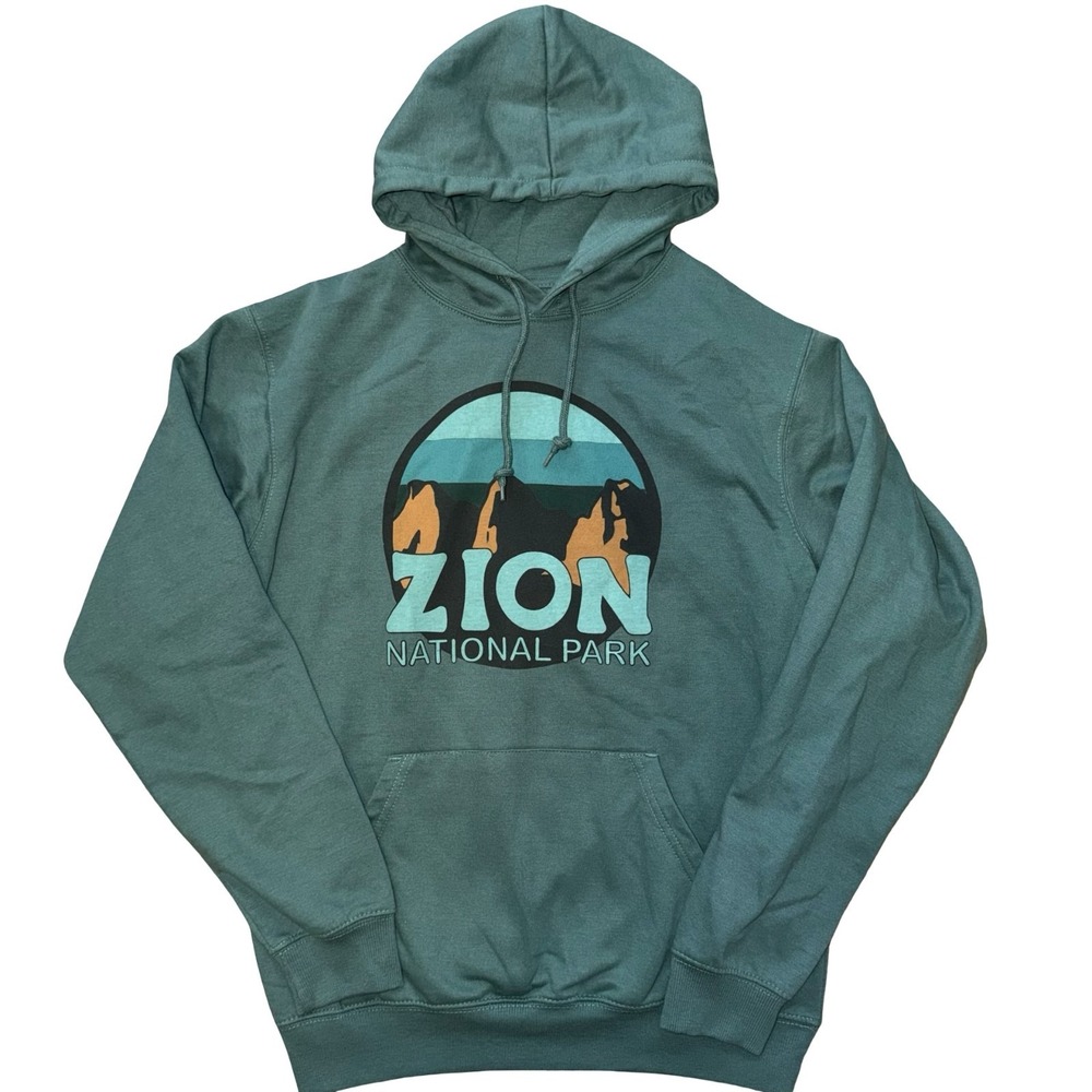 Zion National Park pullover hoodie. Large. National Park Foundation